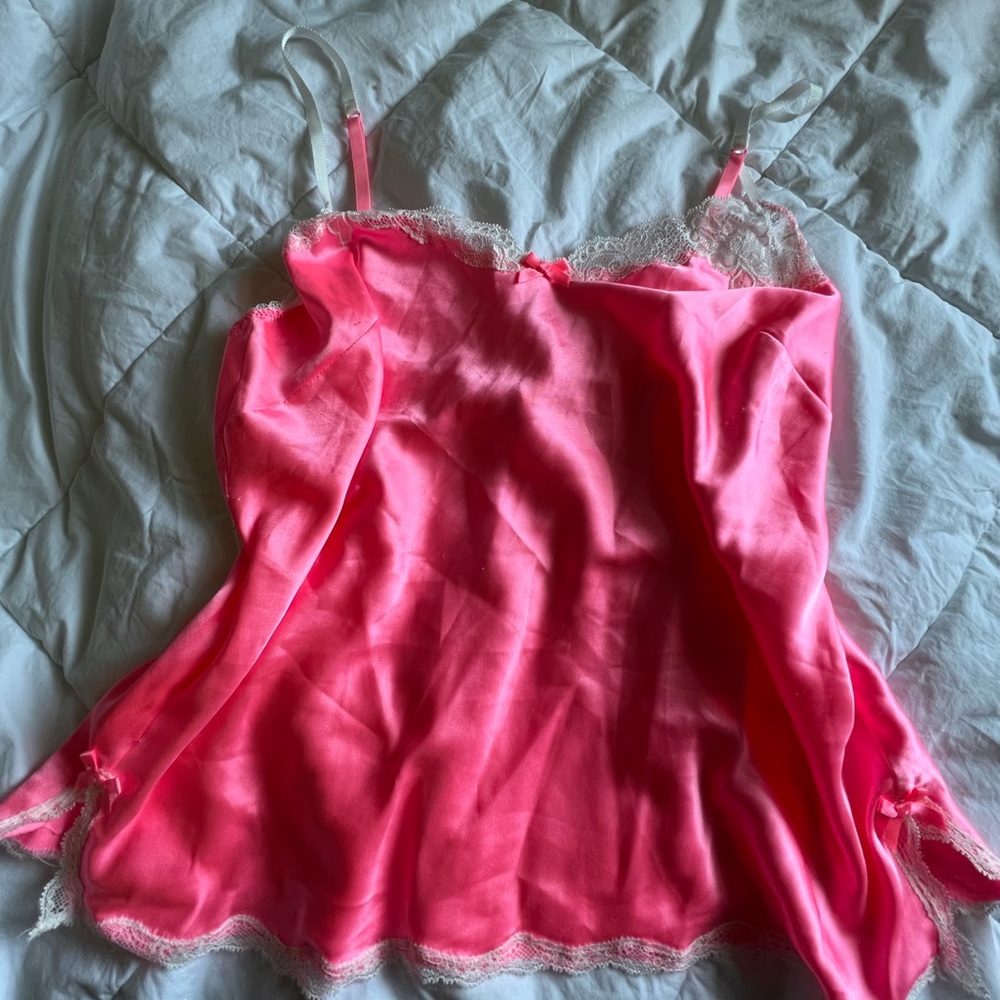 Victoria’s Secret top